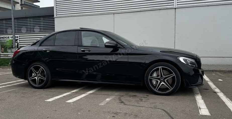 Mercedes-Benz A