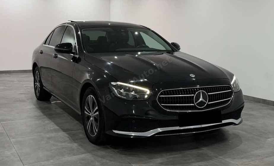 Mercedes-Benz E