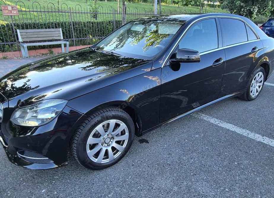 Mercedes-Benz E