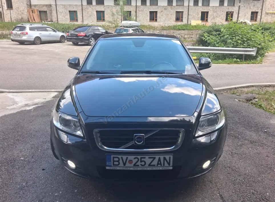 Volvo V50