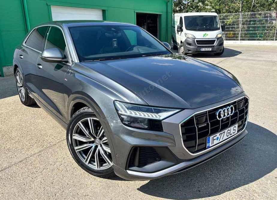 Audi Q8