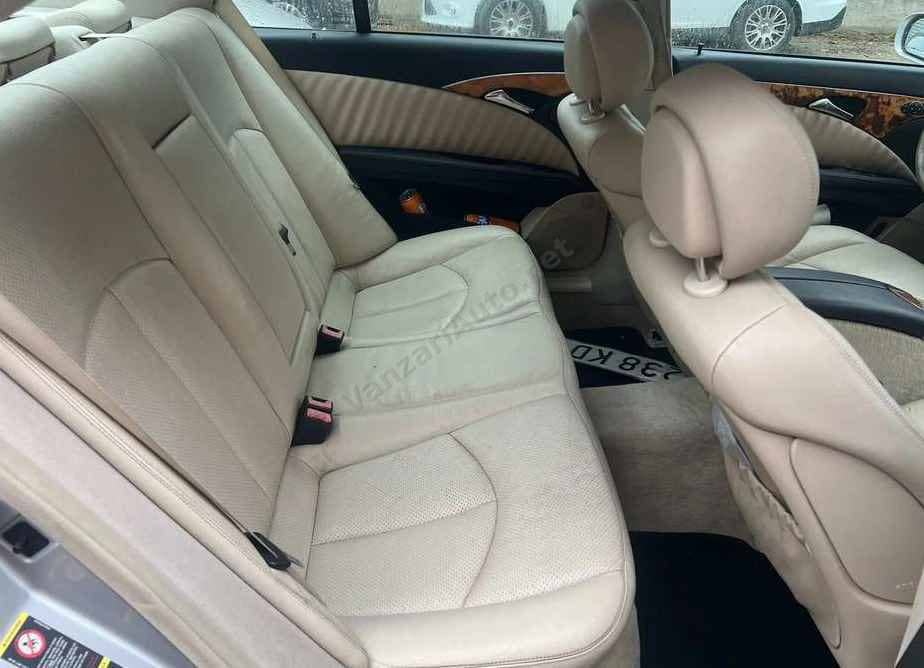 Mercedes-Benz E