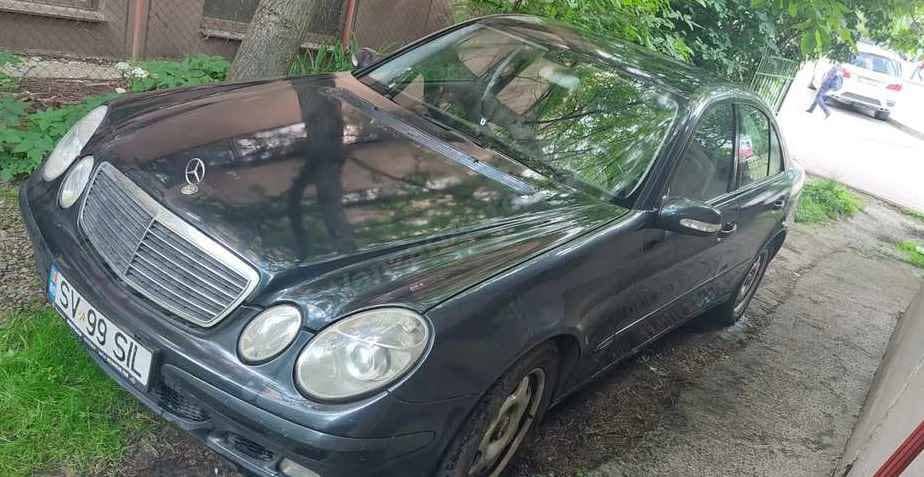 Mercedes-Benz E