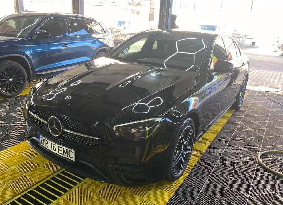 Mercedes-Benz E