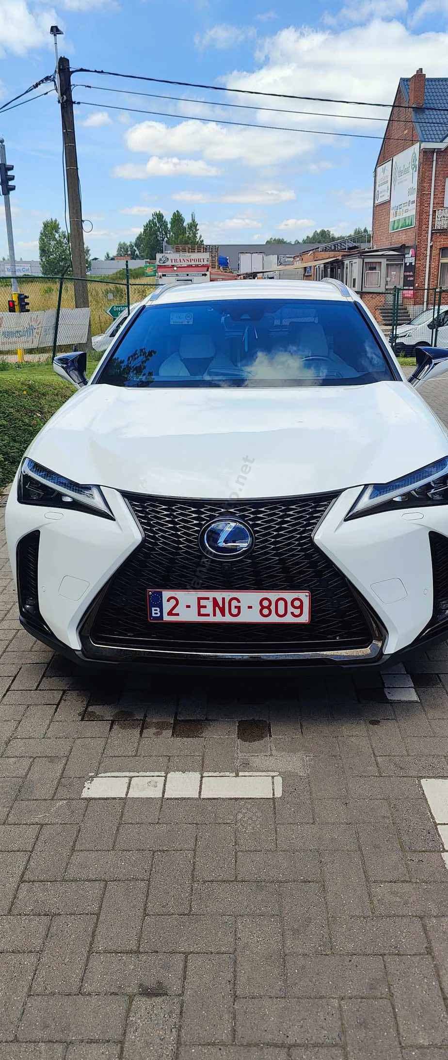 Lexus UX