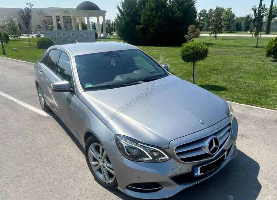 Mercedes-Benz E