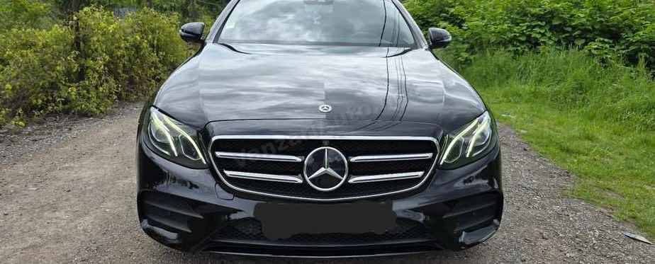 Mercedes-Benz E