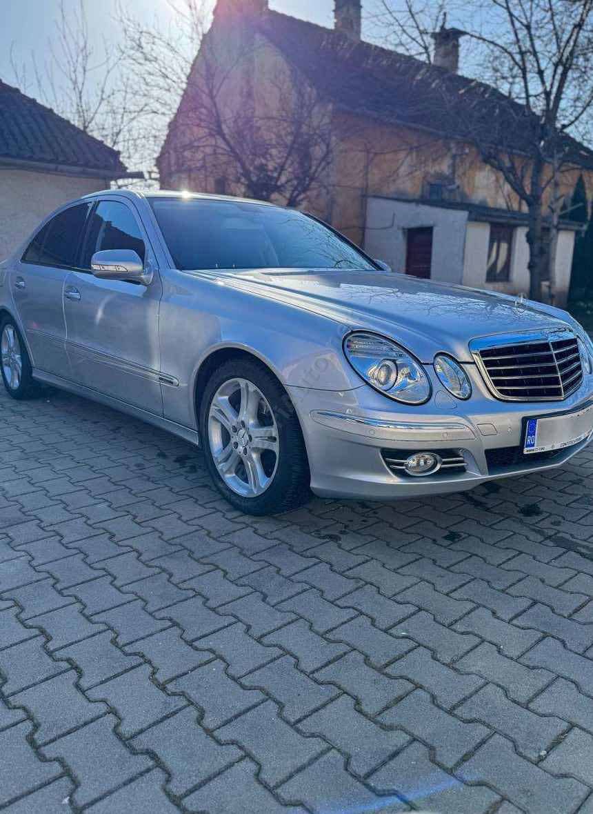 Mercedes-Benz E