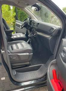 Peugeot Traveller