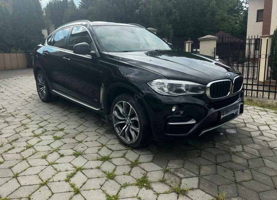 BMW X6