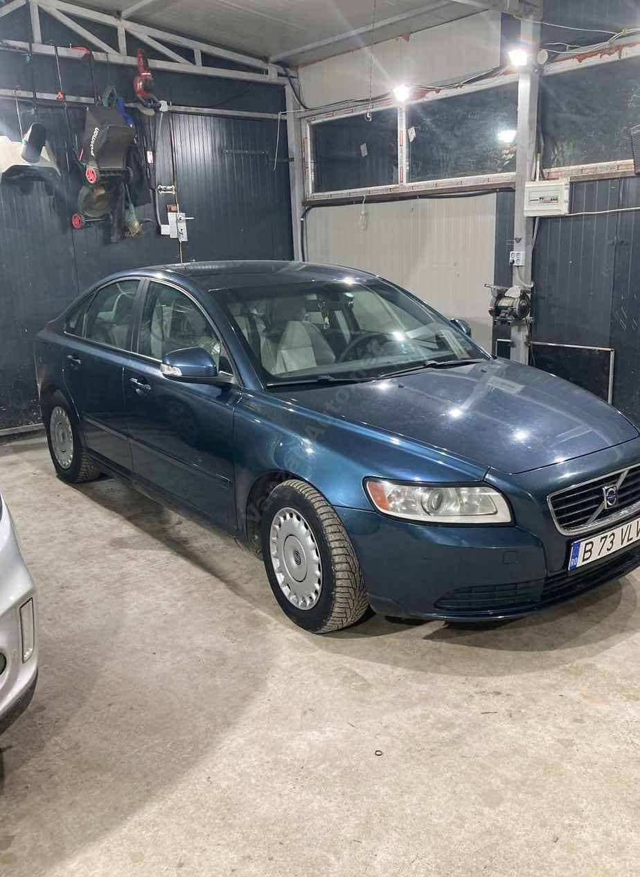 Volvo S40