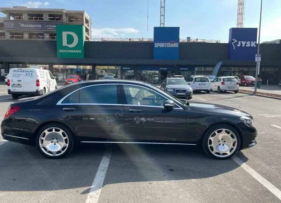 Mercedes-Benz S