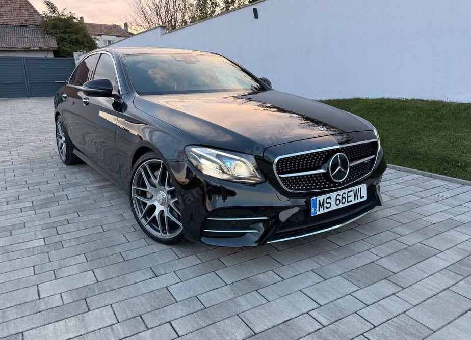 Mercedes-Benz E