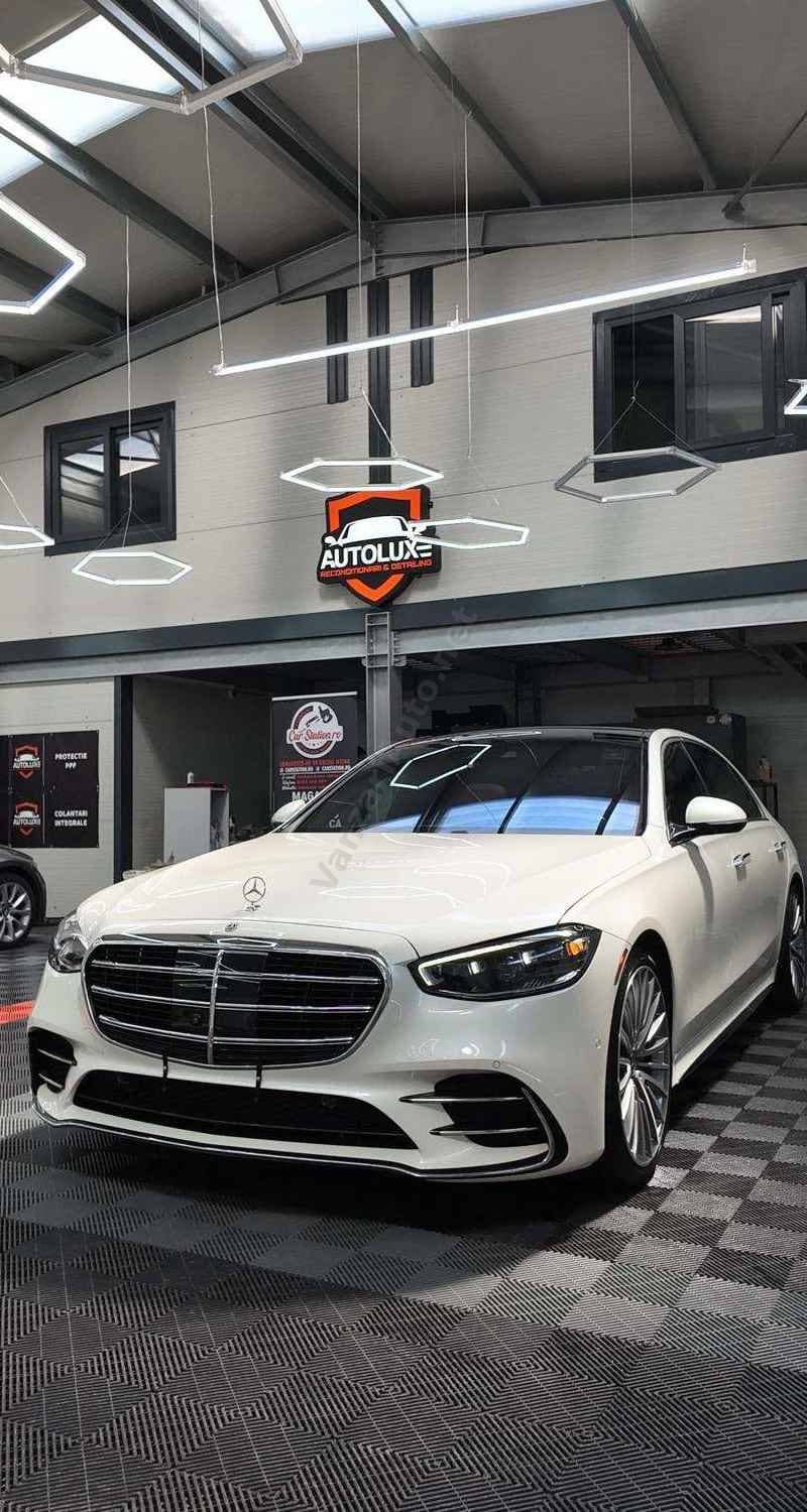 Mercedes-Benz S
