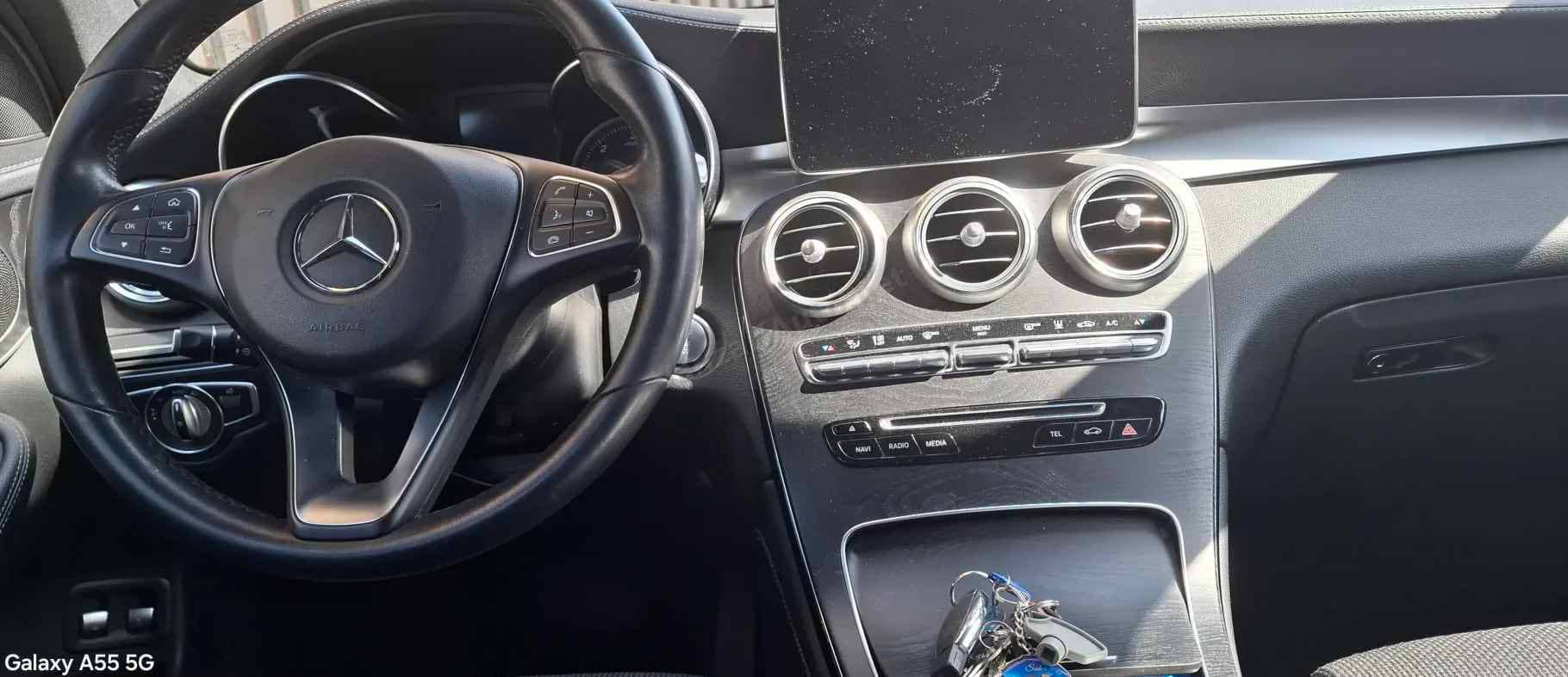 Mercedes-Benz G