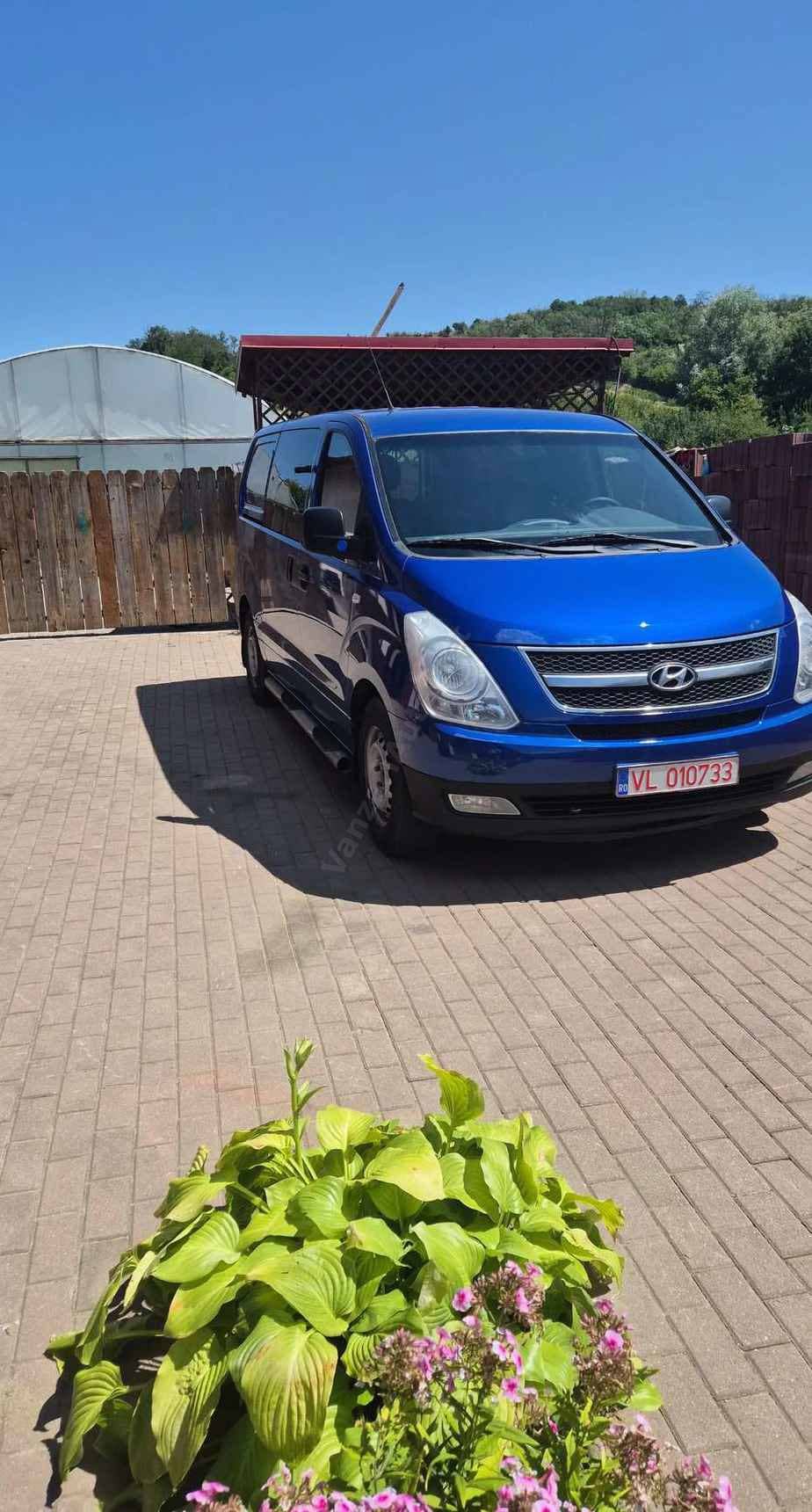 Hyundai H-1