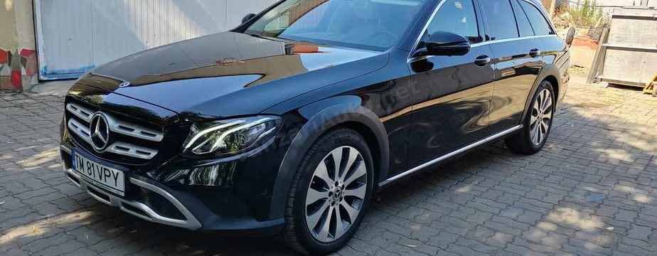 Mercedes-Benz E