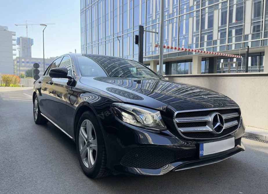 Mercedes-Benz E