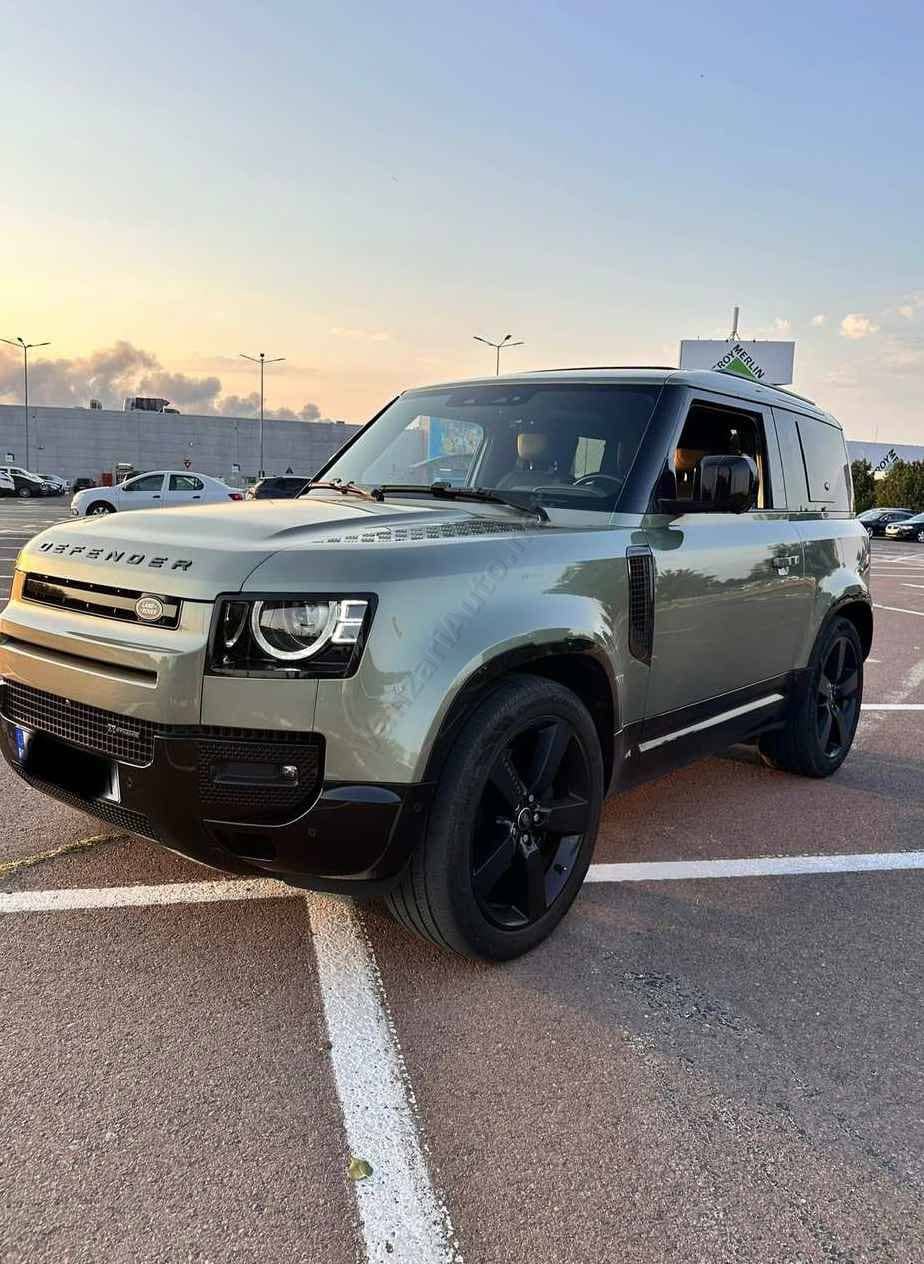 Land Rover Defender