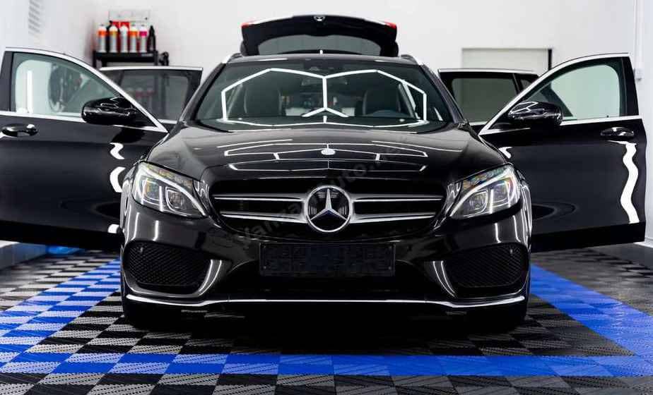 Mercedes-Benz C