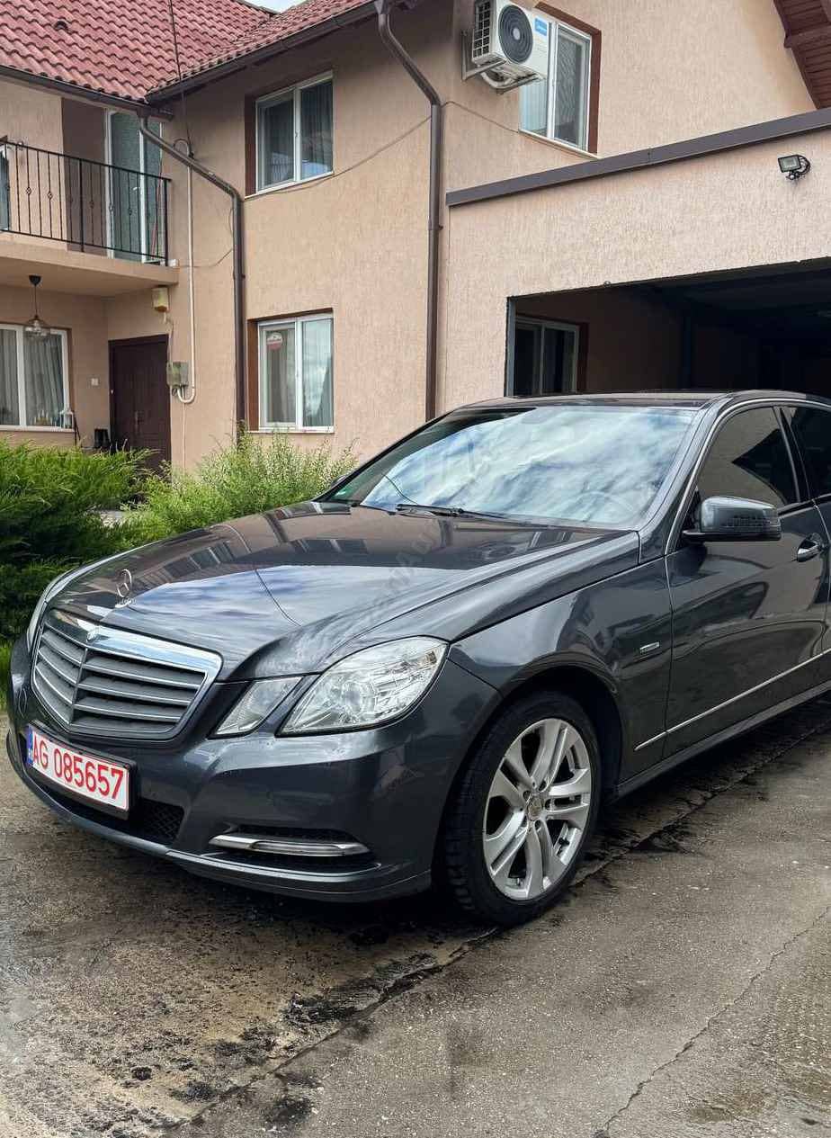 Mercedes-Benz E