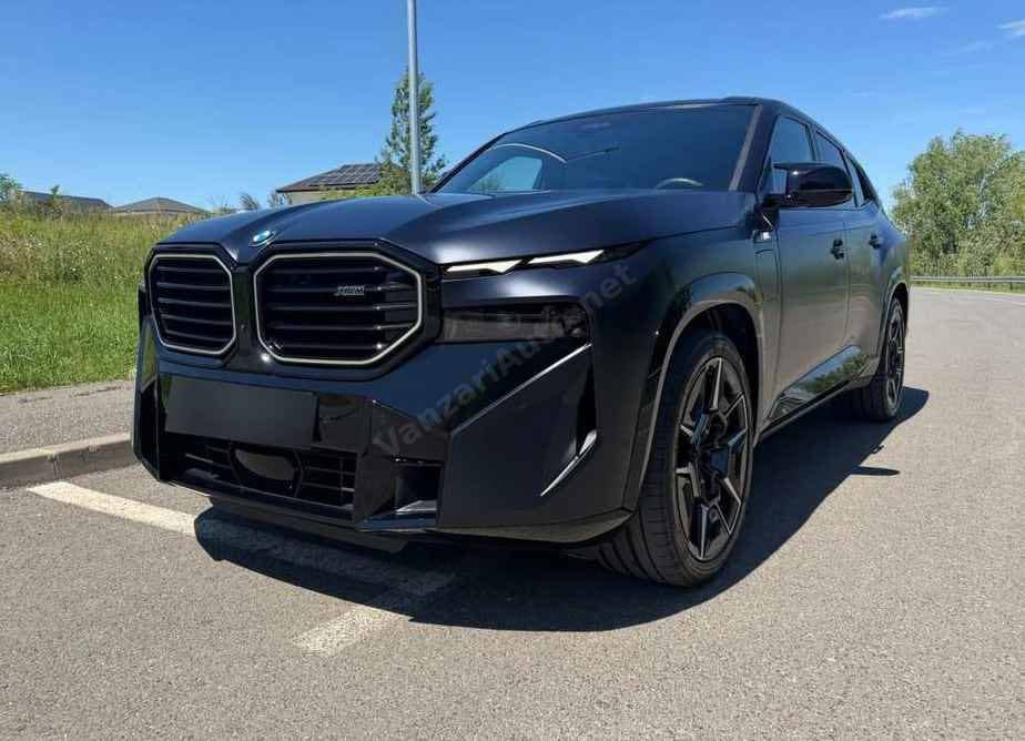 BMW XM