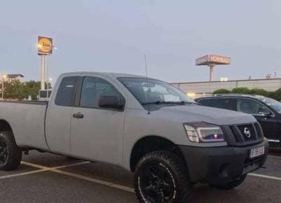 Nissan Titan
