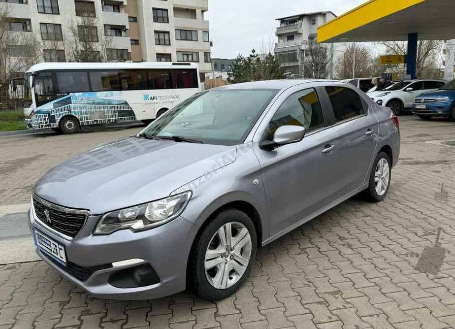 Peugeot 301