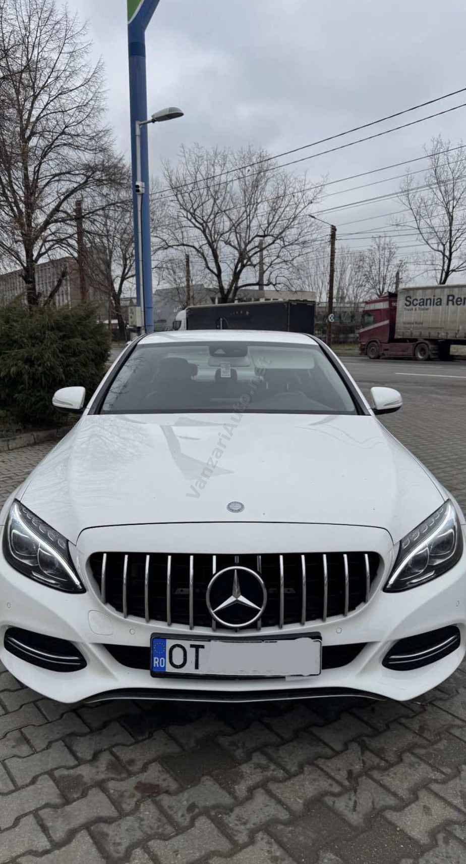 Mercedes-Benz C