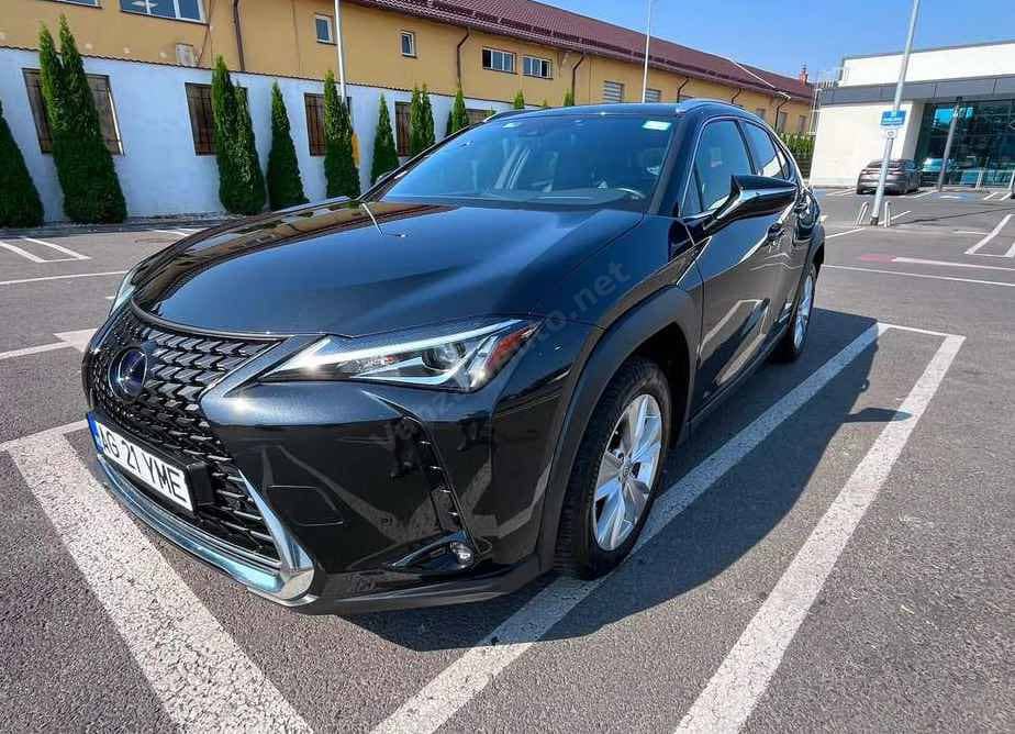 Lexus UX