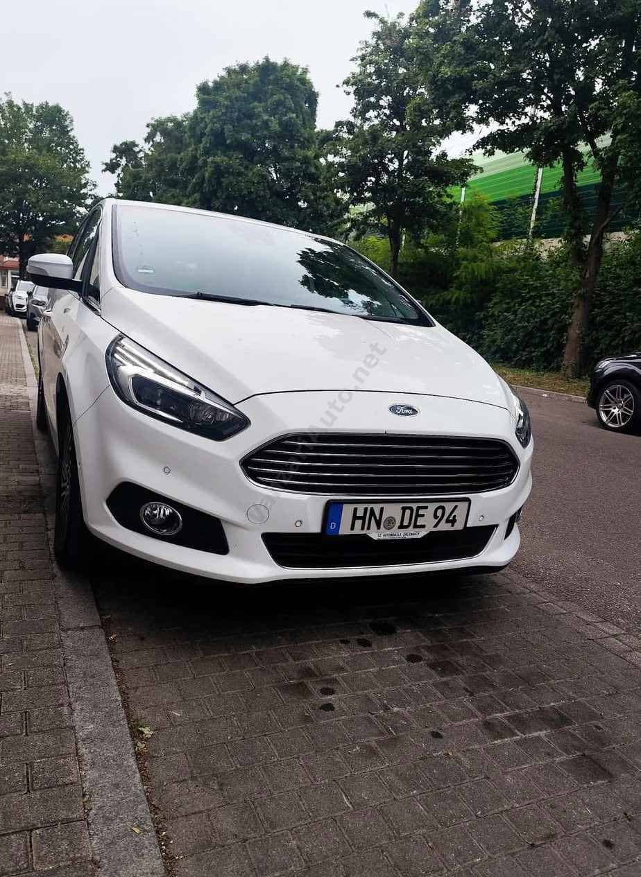 Ford S-Max