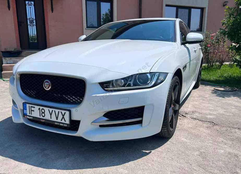 Jaguar XE