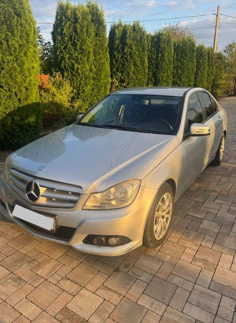 Mercedes-Benz C