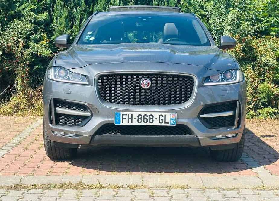 Jaguar F-Pace