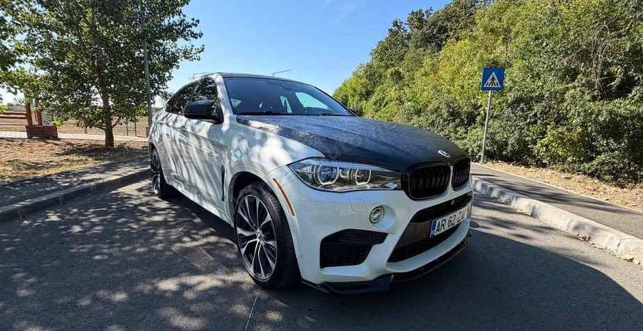 BMW X6