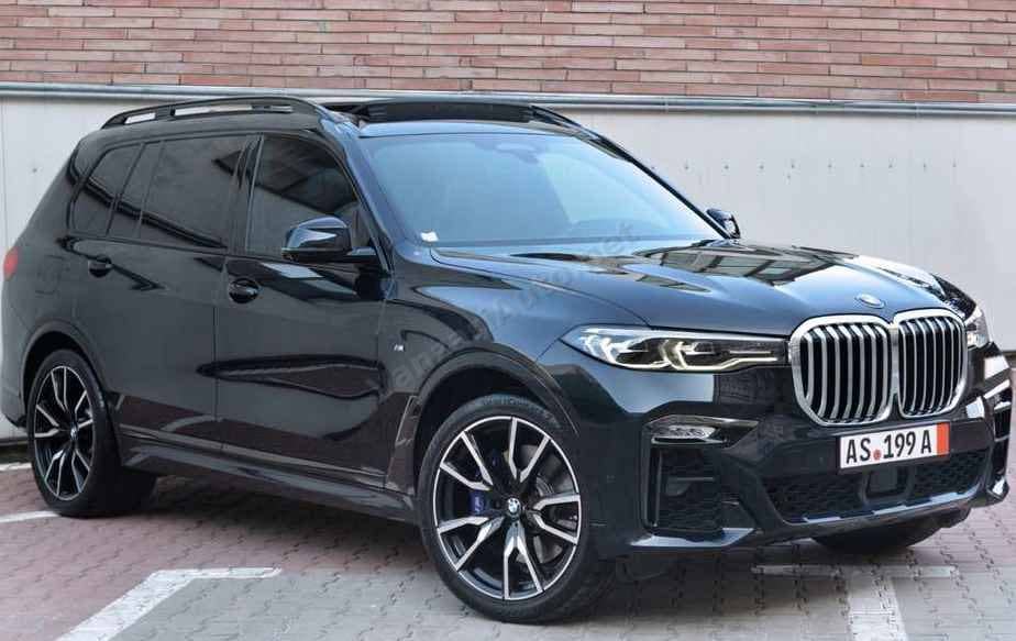 BMW X7