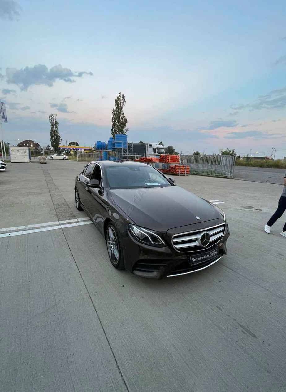 Mercedes-Benz E