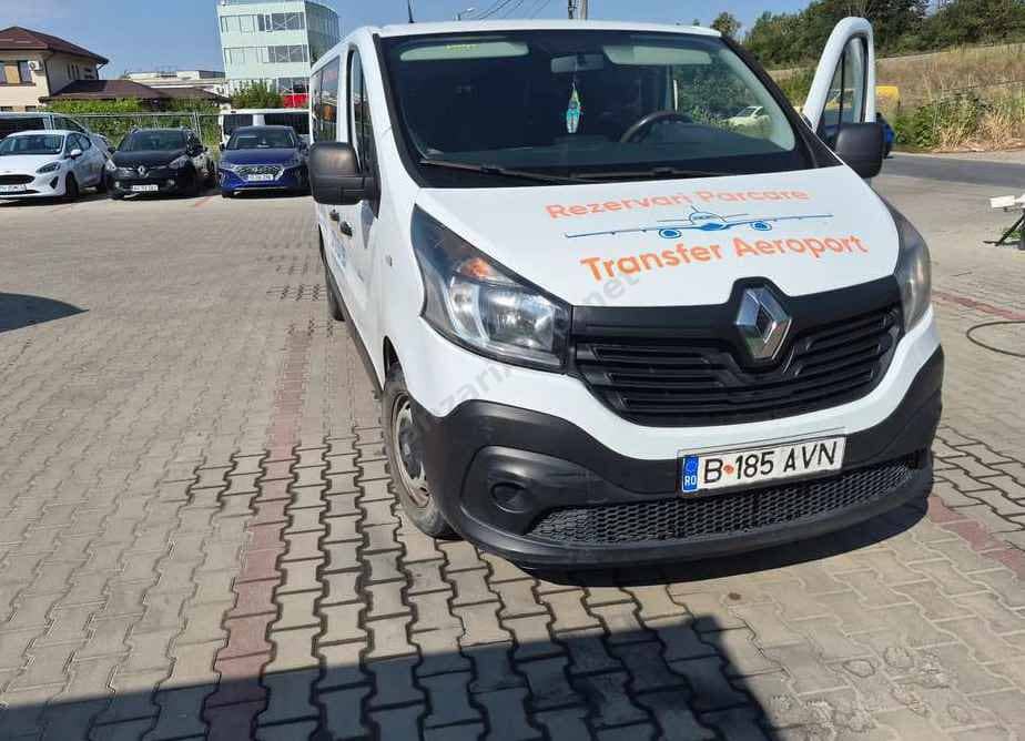 Renault 8