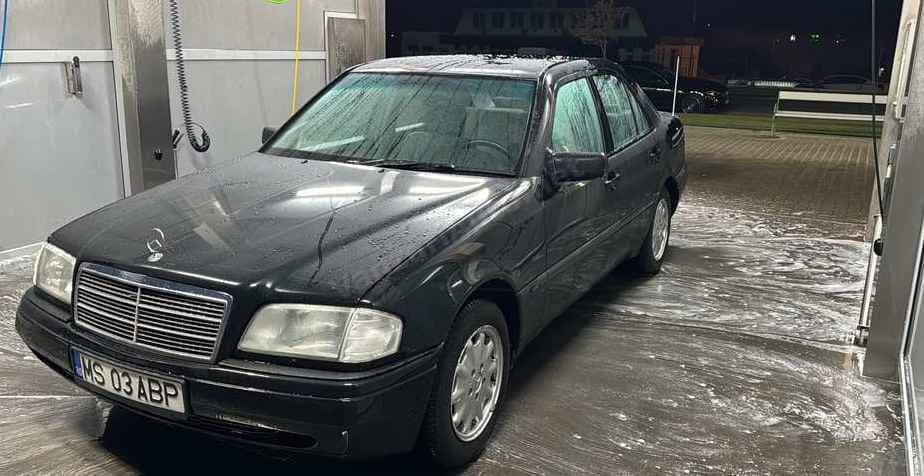 Mercedes-Benz C