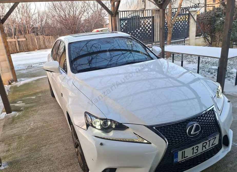Lexus Seria IS