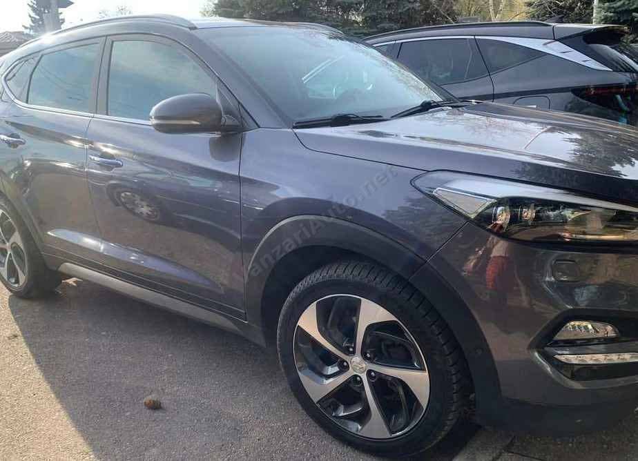 Hyundai Tucson