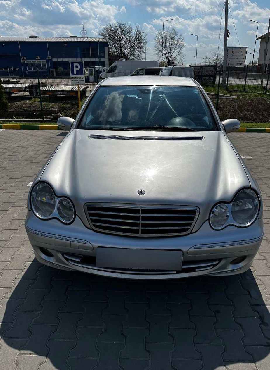 Mercedes-Benz C