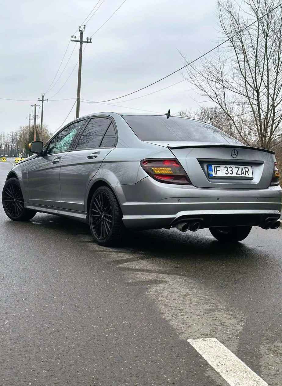 Mercedes-Benz C