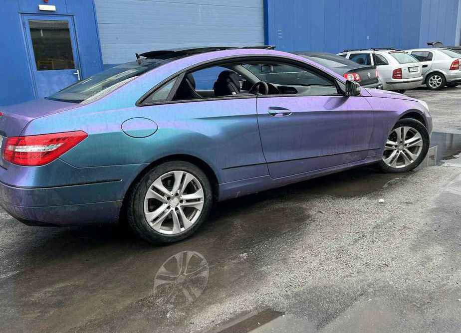Mercedes-Benz E