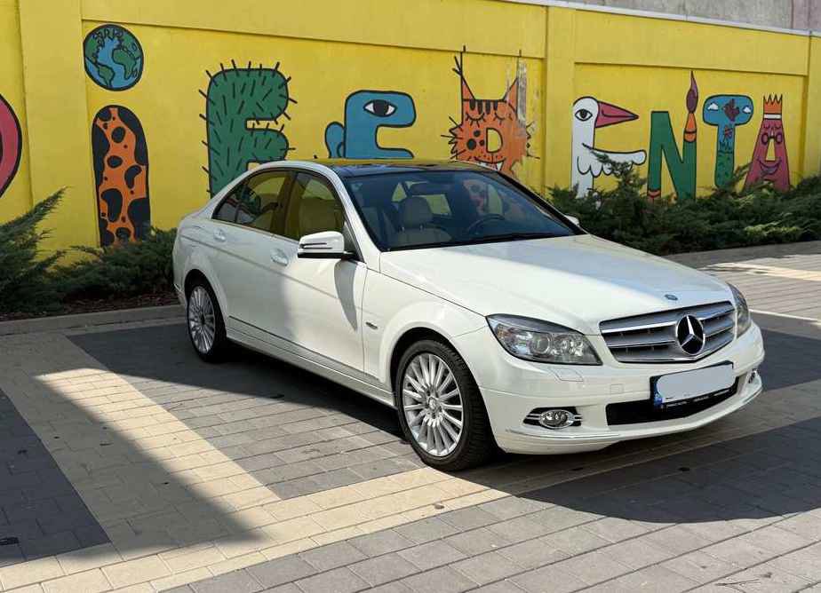 Mercedes-Benz C