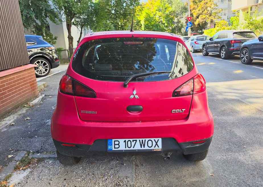 Mitsubishi Colt