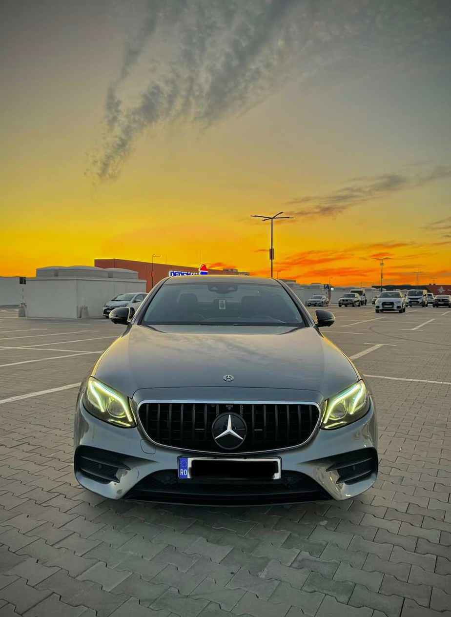 Mercedes-Benz E
