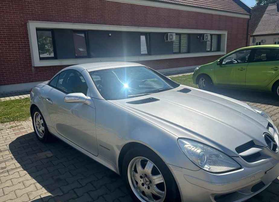 Mercedes-Benz SLK