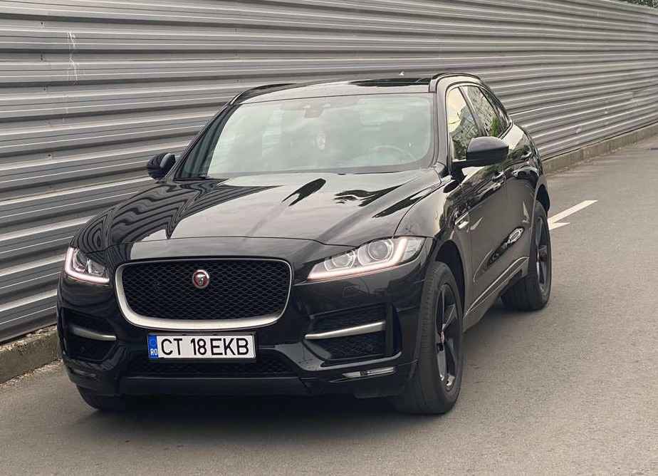 Jaguar F-Pace