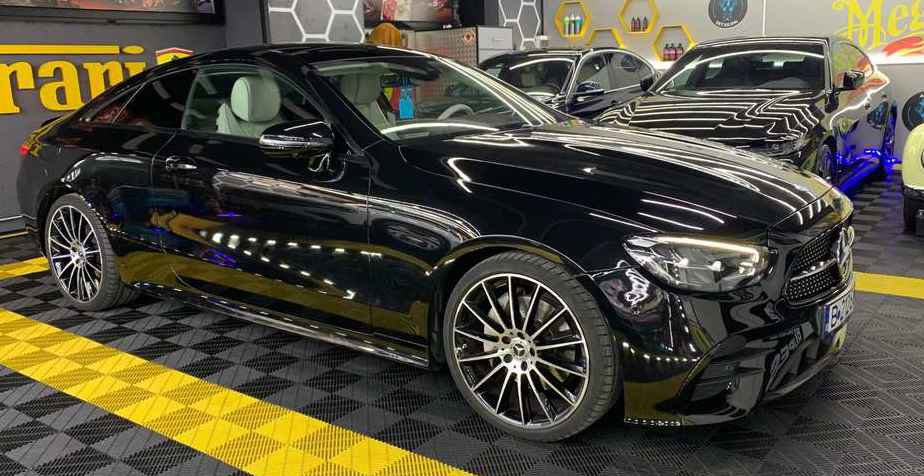 Mercedes-Benz E